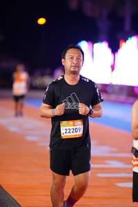 BIB: 22209
                            <button type="button" onclick="openModal(22994723)" class="btn btn-primary btn-sm float-right btn-popup" data-toggle="modal" data-target=".modal-high-quality">
                        <i class="fas fa-shopping-cart"></i> Add to Cart
                    </button>
                                            <button type="button" onclick="isThisMe(22994723, true)" class="btn btn-success btn-sm float-right btn-popup btn-isme hidden" data-toggle="tooltip" data-placement="bottom" title="นี่คือรูปของคุณใช่ไหม คลิกที่นี่เพื่อเอาเข้าอัลบั้ม">
                        <i class="fas fa-plus"></i> Add to album
                    </button>
                    <button type="button" onclick="isThisMe(22994723, false)" class="btn btn-warning btn-sm float-right btn-popup btn-isnotme hidden">
                        <i class="fas fa-ban"></i> Remove from album
                    </button>